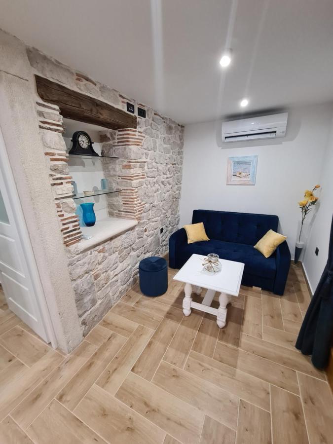 La Corte Di Kate-2 Biograd Na Moru Exteriér fotografie